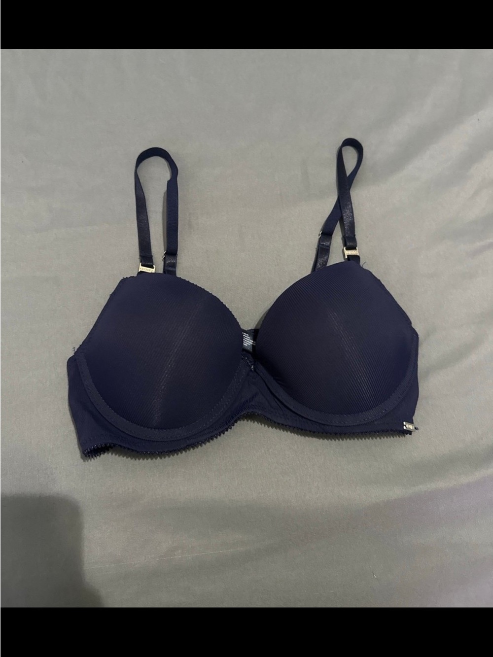 Like New Nautica Women’s Navy Blue Ribbed Push Up Bra Size 34C